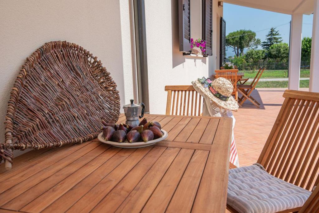 Agriturismo Campo All'Olmo La Sdriscia Esterno foto